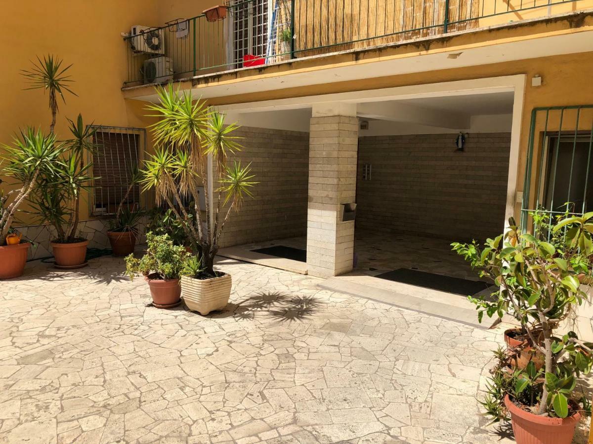 Roma Sister Hotel Exterior photo